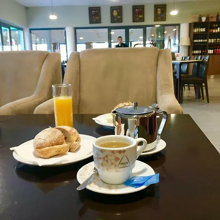 Sr Palmela Village Ii *